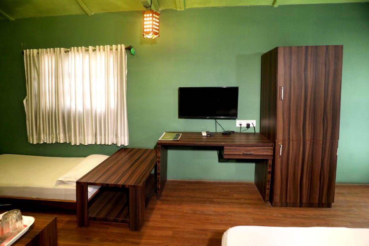 Pali Village Resort Mira-Bhayandar 外观 照片