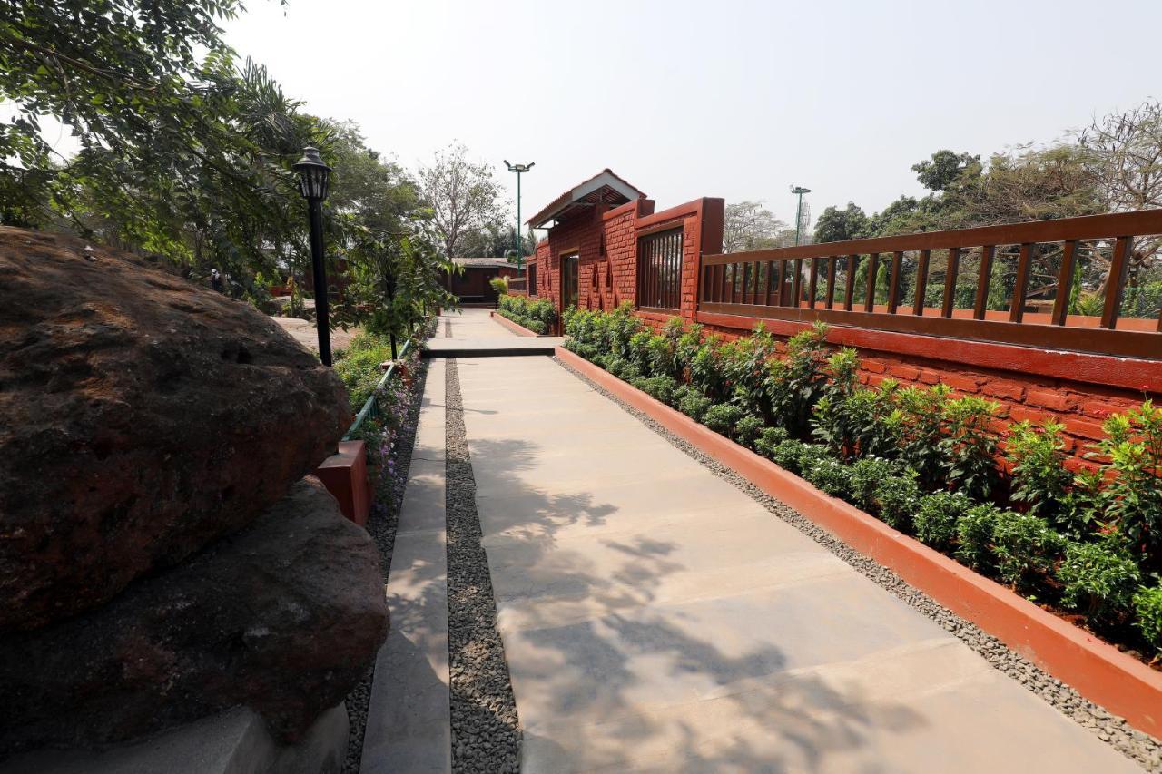 Pali Village Resort Mira-Bhayandar 外观 照片